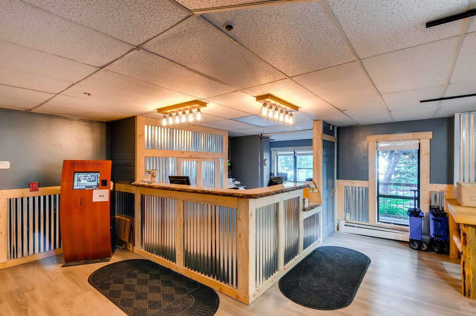 River Mountain Apartment *